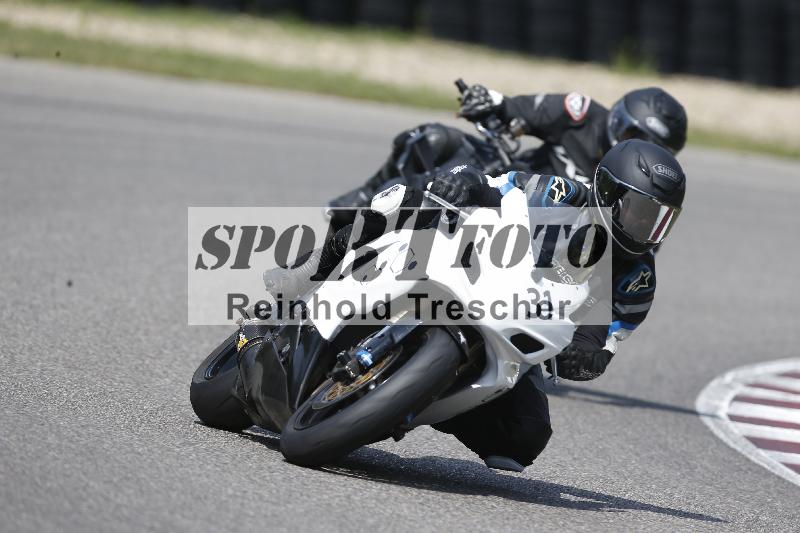 Archiv-2025/49 26.08.2025 Cornu Master School ADR/blau-bleu/31